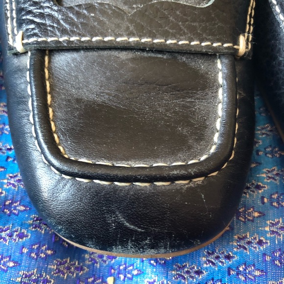 Franco Sarto black pebbled leather penny loafers with 1 1/2” block heel, size 10 - Picture 7 of 9
